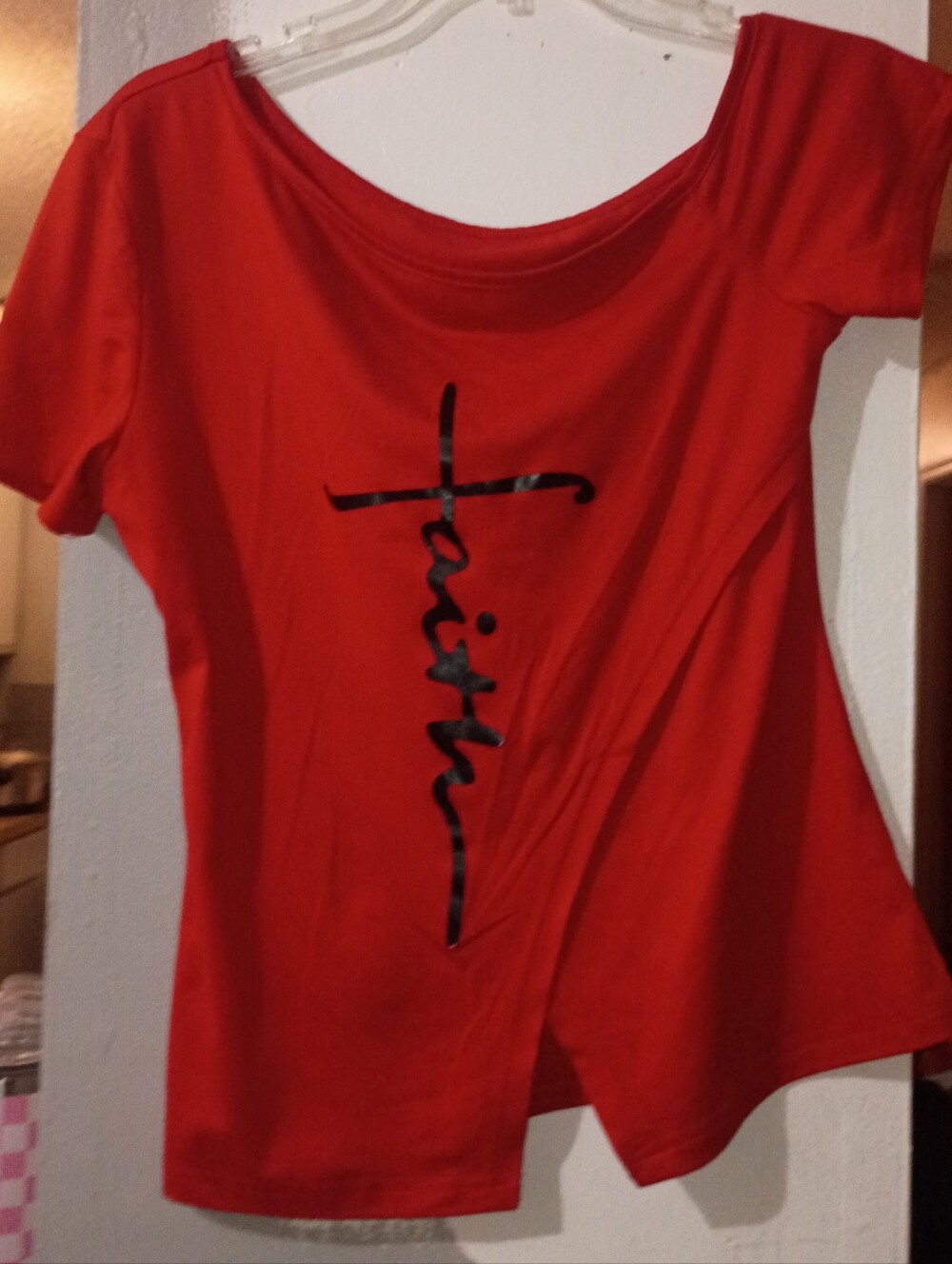 Red 'Faith' Graphic Women's Short Sleeve Top